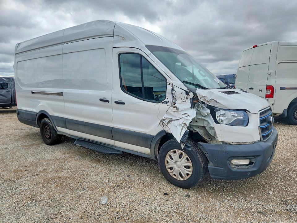 69025066 :رقم المزاد ، 1FTBW3XK6NKA00466 vin ، 2022 Ford Transit مزاد بيع