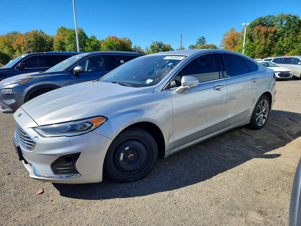 2019 Ford Fusion მანქანა იყიდება აუქციონზე, vin: 3FA6P0CDXKR140327, აუქციონის ნომერი: 71940696