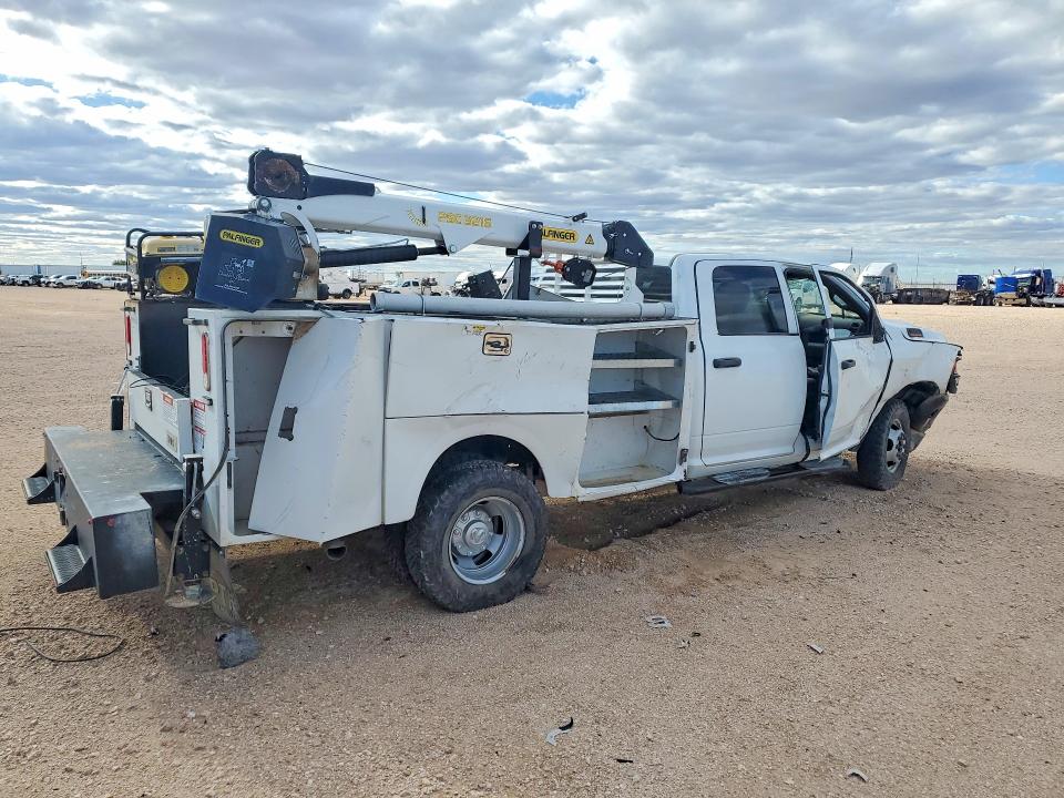 79572965 :رقم المزاد ، 3C7WRTCJ3RG191706 vin ، 2024 Ram 3500 مزاد بيع