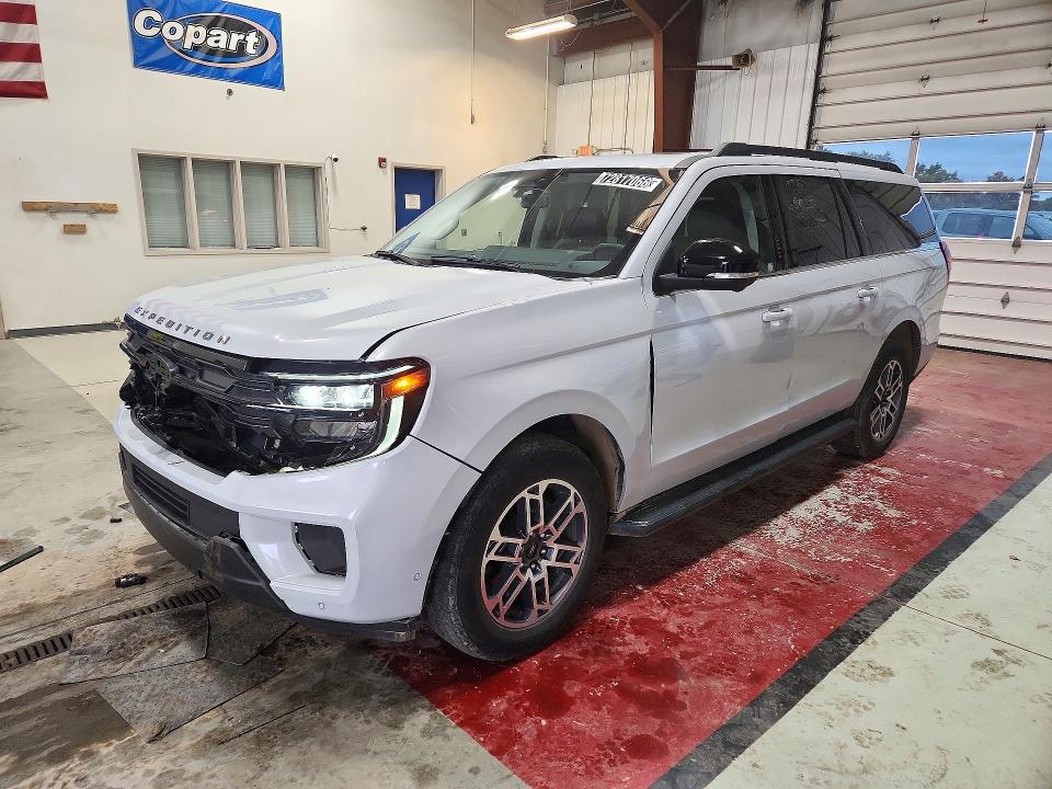 Продаж на аукціоні авто 2025 Ford Expedition, vin: 1FMJK1J81SEA08862, номер лоту: 72817066