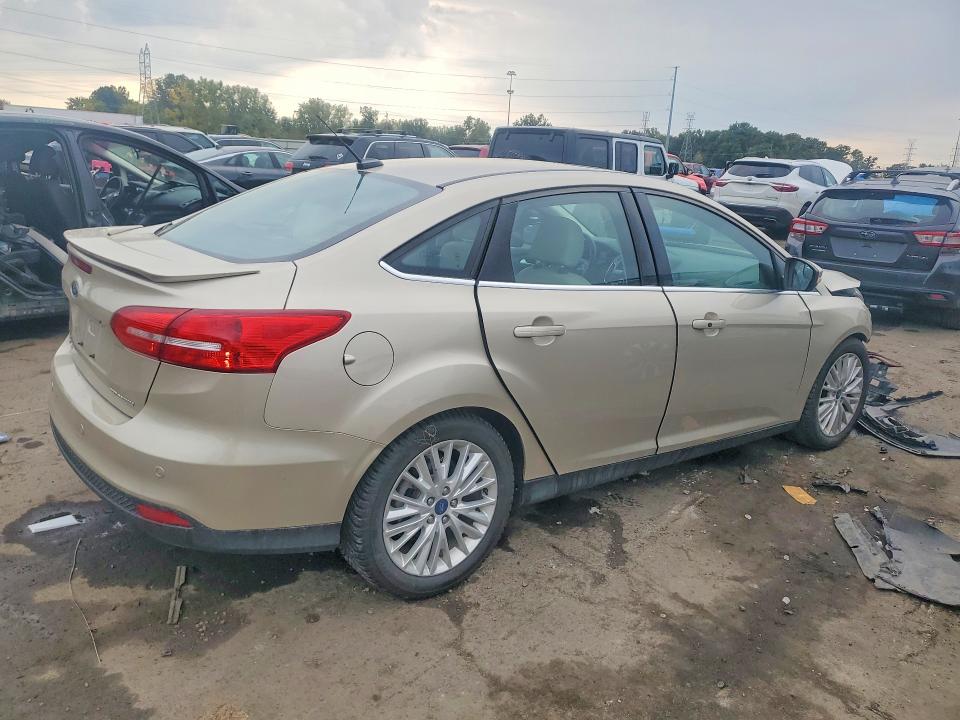 Продаж на аукціоні авто 2018 Ford Focus, vin: 1FADP3J23JL302015, номер лоту: 71219386