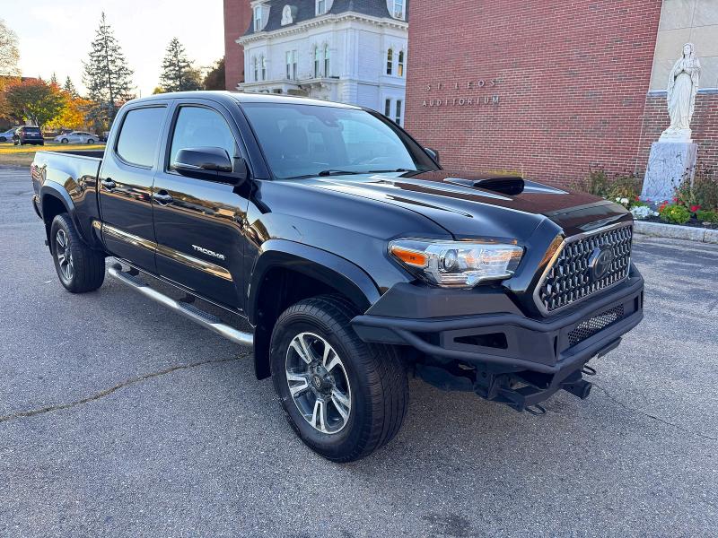 73183816 :رقم المزاد ، 3TMDZ5BN2JM048756 vin ، 2018 Toyota Tacoma مزاد بيع