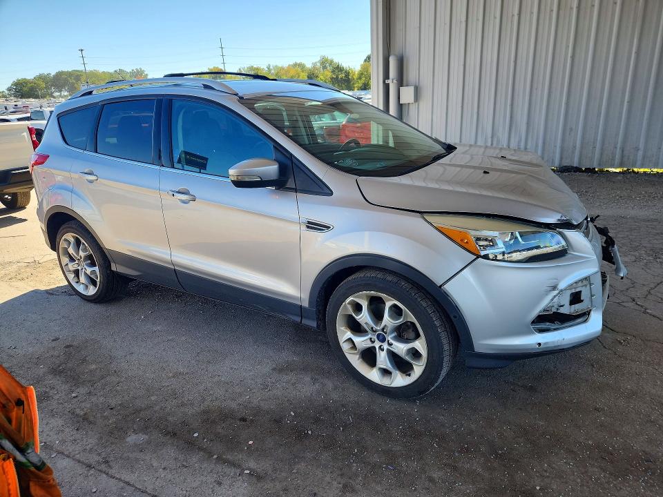 Продажа на аукционе авто 2016 Ford Escape, vin: 1FMCU0J95GUA74981, номер лота: 71778876
