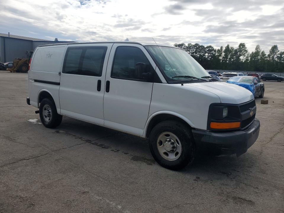 70726376 :رقم المزاد ، 1GCWGFCA9D1157751 vin ، 2013 Chevrolet Express G2500 مزاد بيع