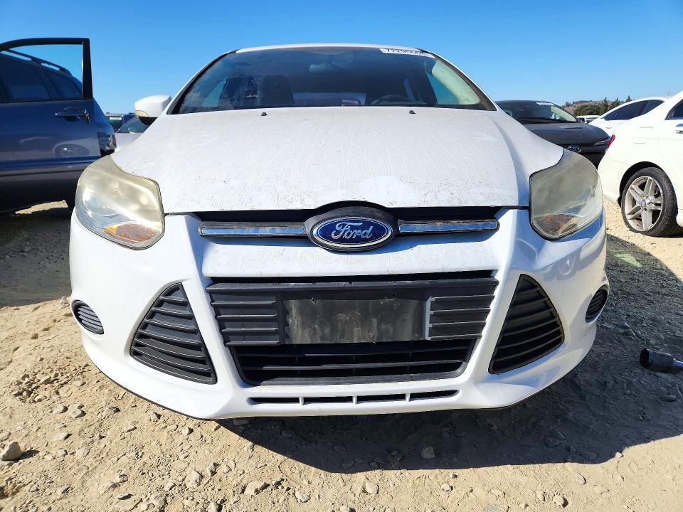 2014 Ford Focus მანქანა იყიდება აუქციონზე, vin: 1FADP3K27EL144833, აუქციონის ნომერი: 72295666