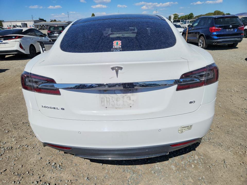 Продажа на аукционе авто 2014 Tesla Model S, vin: 5YJSA1S11EFP47911, номер лота: 71436906