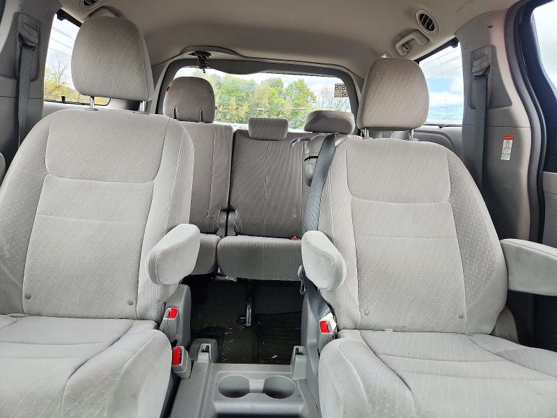 Aukcja sprzedaży 2017 Toyota Sienna, vin: 5TDKZ3DC7HS841911, numer aukcji: 70983346