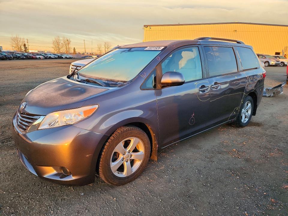 Продаж на аукціоні авто 2015 Toyota Sienna, vin: 5TDKK3DC5FS608255, номер лоту: 73231926