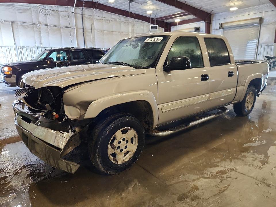 Продажа на аукционе авто 2004 Chevrolet Silverado, vin: 2GCEK13TX41421830, номер лота: 71253696