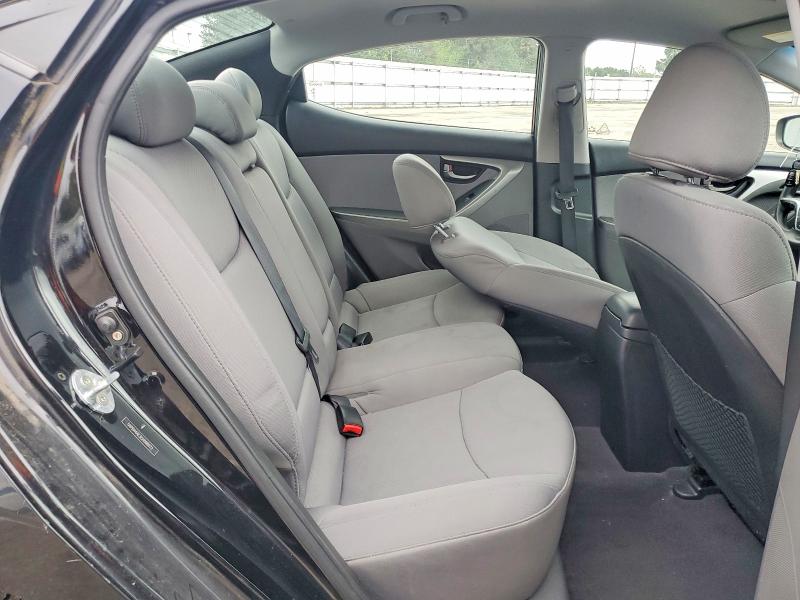 71237186 :رقم المزاد ، 5NPDH4AE3CH098072 vin ، 2012 Hyundai Elantra مزاد بيع