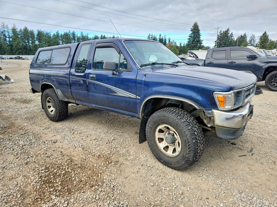 1994 Toyota Pickup მანქანა იყიდება აუქციონზე, vin: 4TAVN13DXRZ182600, აუქციონის ნომერი: 71548976