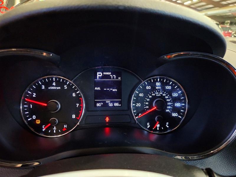 71737106 :رقم المزاد ، 3KPFK4A72JE230784 vin ، 2018 Kia Forte مزاد بيع