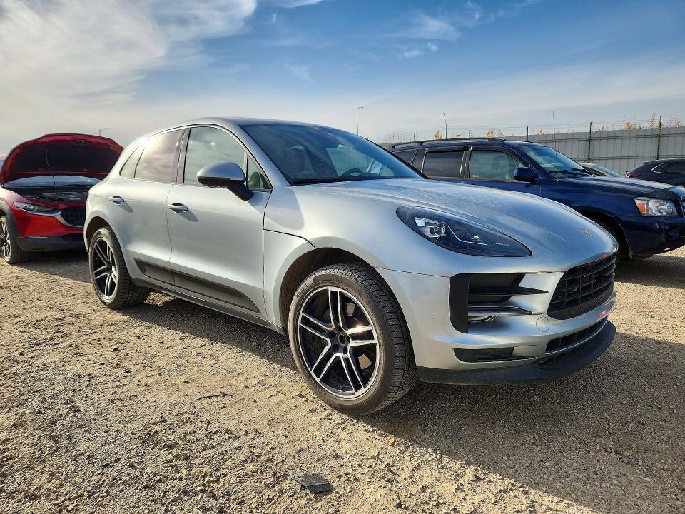 Продажа на аукционе авто 2020 Porsche Macan, vin: WP1AA2A54LLB06377, номер лота: 73681136