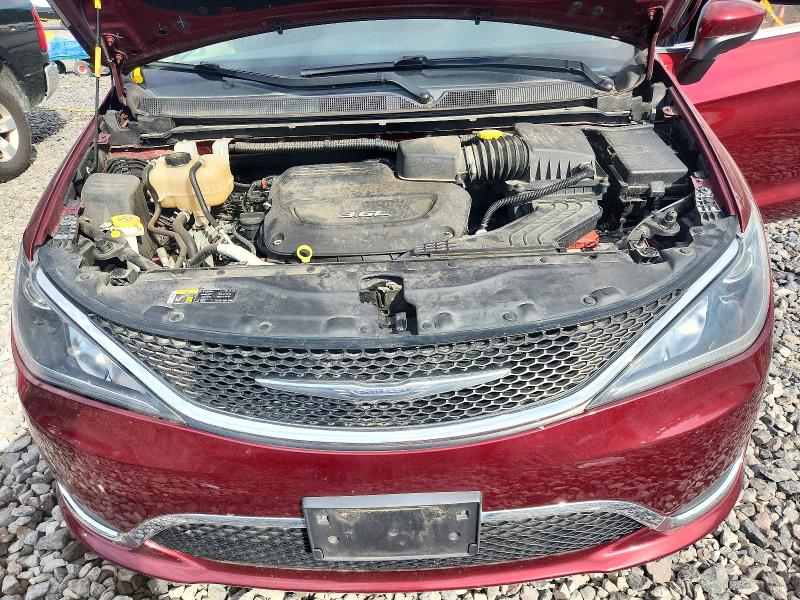 72616996 :رقم المزاد ، 2C4RC1BG7HR782152 vin ، 2017 Chrysler Pacifica مزاد بيع