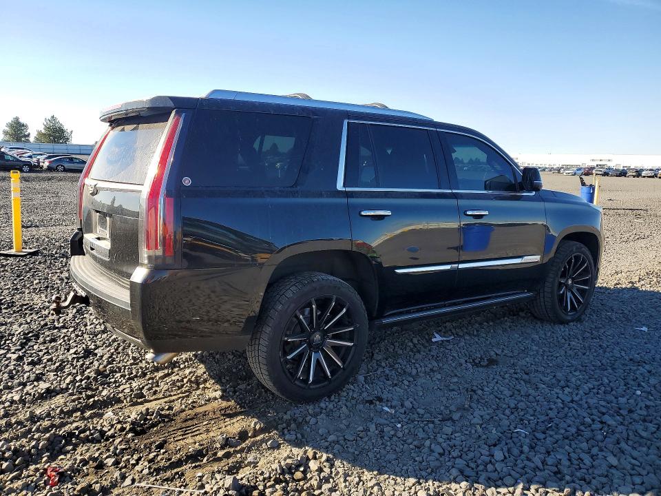 2018 Cadillac Escalade მანქანა იყიდება აუქციონზე, vin: 1GYS4DKJ3JR105195, აუქციონის ნომერი: 72908746