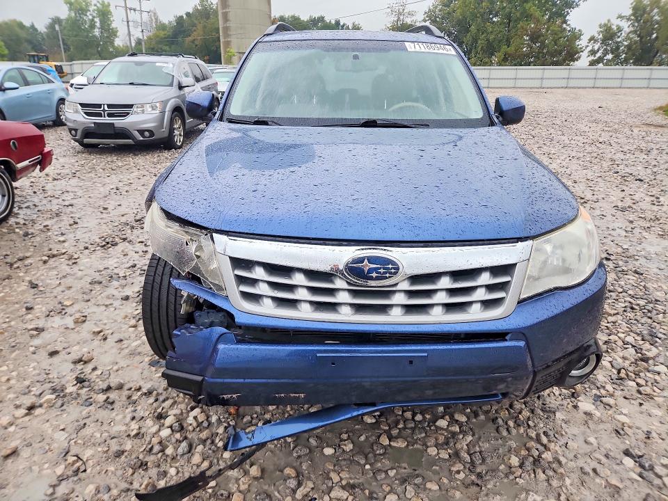 2013 Subaru Forester მანქანა იყიდება აუქციონზე, vin: JF2SHAECXDH426538, აუქციონის ნომერი: 71186946