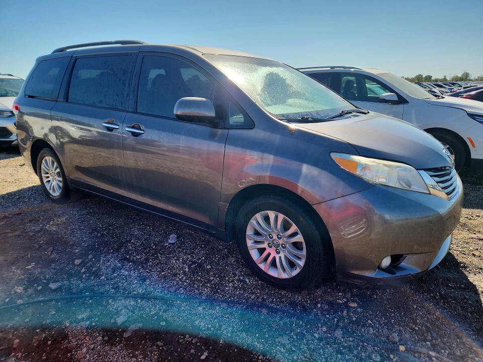 Продажа на аукционе авто 2013 Toyota Sienna, vin: 5TDYK3DC5DS349192, номер лота: 63905836