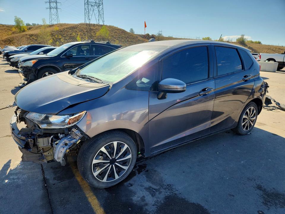 71976556 :رقم المزاد ، 3HGGK5H47KM733581 vin ، 2019 Honda Fit مزاد بيع