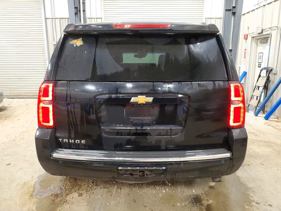 71232566 :رقم المزاد ، 1GNSKCKC4FR127809 vin ، 2015 Chevrolet Tahoe مزاد بيع
