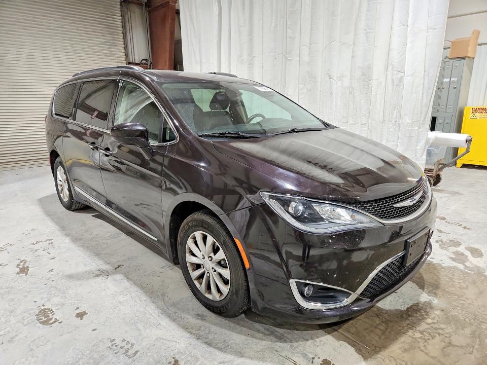 Продаж на аукціоні авто 2017 Chrysler Pacifica, vin: 2C4RC1BG4HR804916, номер лоту: 71936306