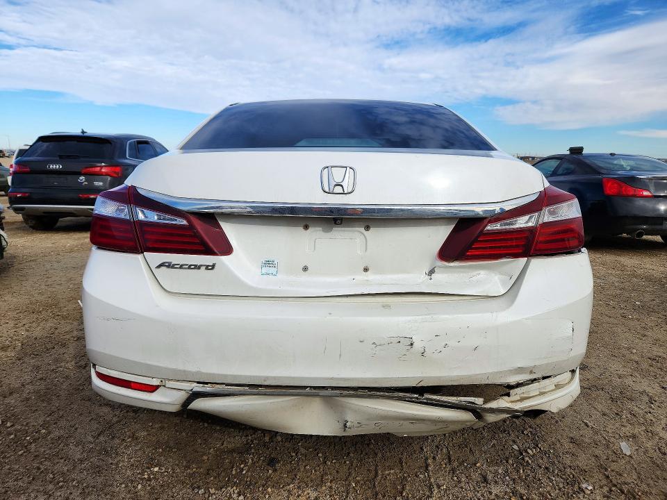 Продажа на аукционе авто 2017 Honda Accord, vin: 1HGCR2F3XHA807634, номер лота: 70351476