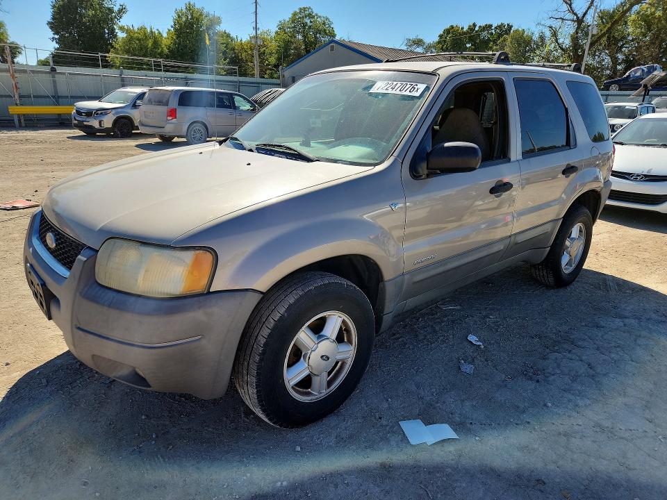2001 Ford Escape მანქანა იყიდება აუქციონზე, vin: 1FMYU03161KA99713, აუქციონის ნომერი: 72247076