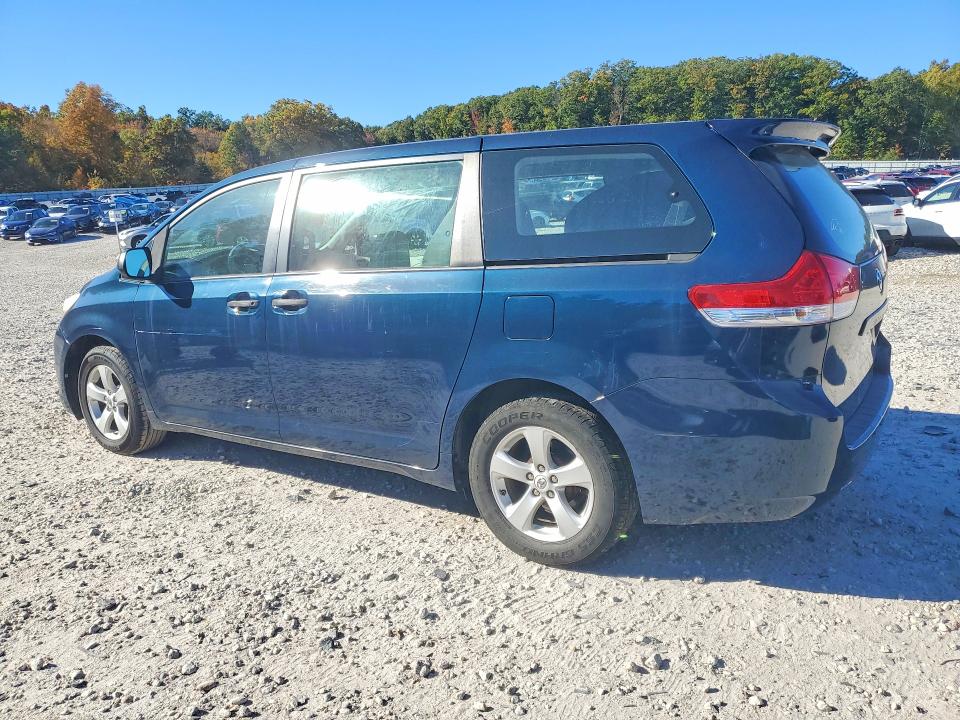 Aukcja sprzedaży 2011 Toyota Sienna, vin: 5TDKA3DCXBS002219, numer aukcji: 71360926