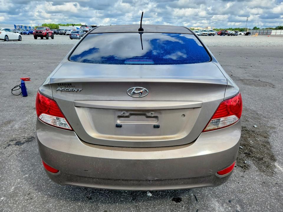 71045596 :رقم المزاد ، KMHCU4AE5EU595894 vin ، 2014 Hyundai Accent مزاد بيع