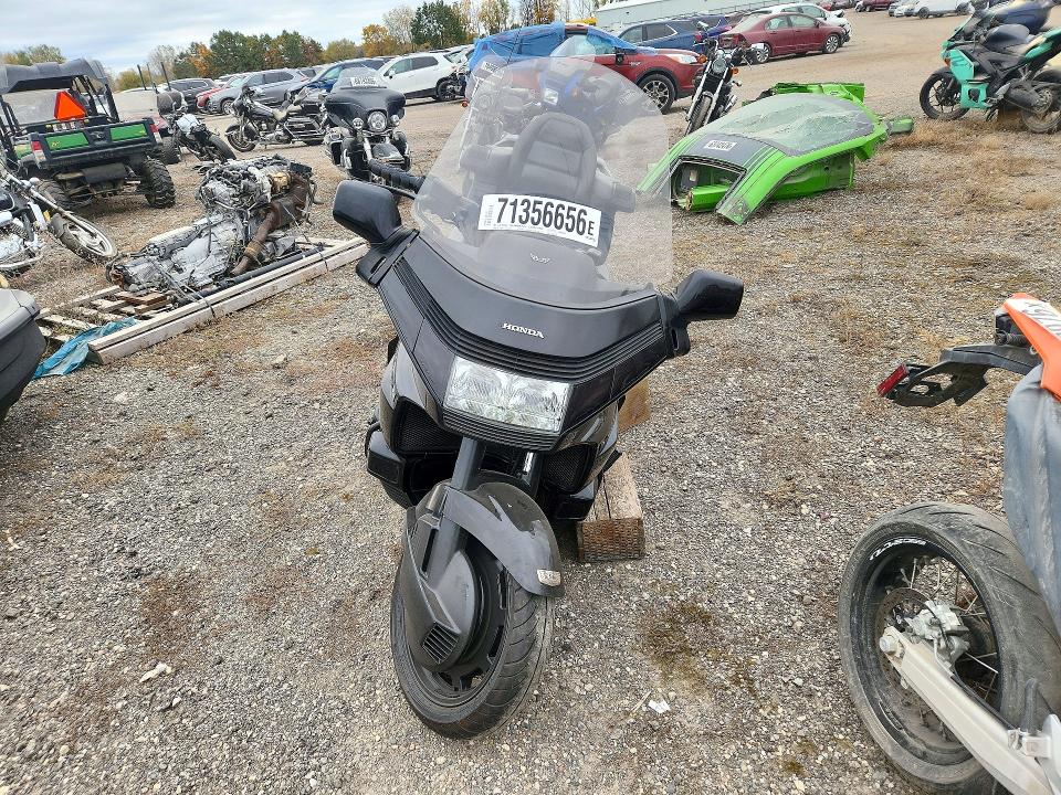 1993 Honda Gl1500 მანქანა იყიდება აუქციონზე, vin: 1HFSC2209PA500516, აუქციონის ნომერი: 71356656