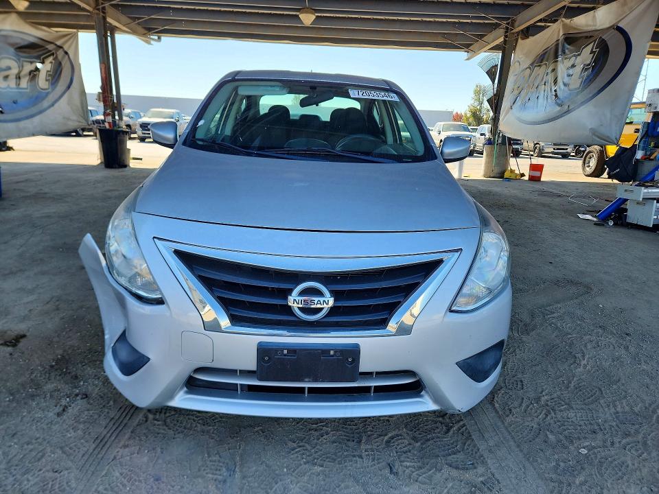 2017 Nissan Versa მანქანა იყიდება აუქციონზე, vin: 3N1CN7AP6HL805912, აუქციონის ნომერი: 72053546