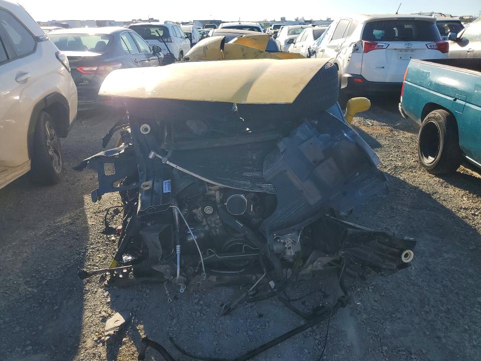71234856 :رقم المزاد ، 1G1YY24UX55113011 vin ، 2005 Chevrolet Corvette مزاد بيع