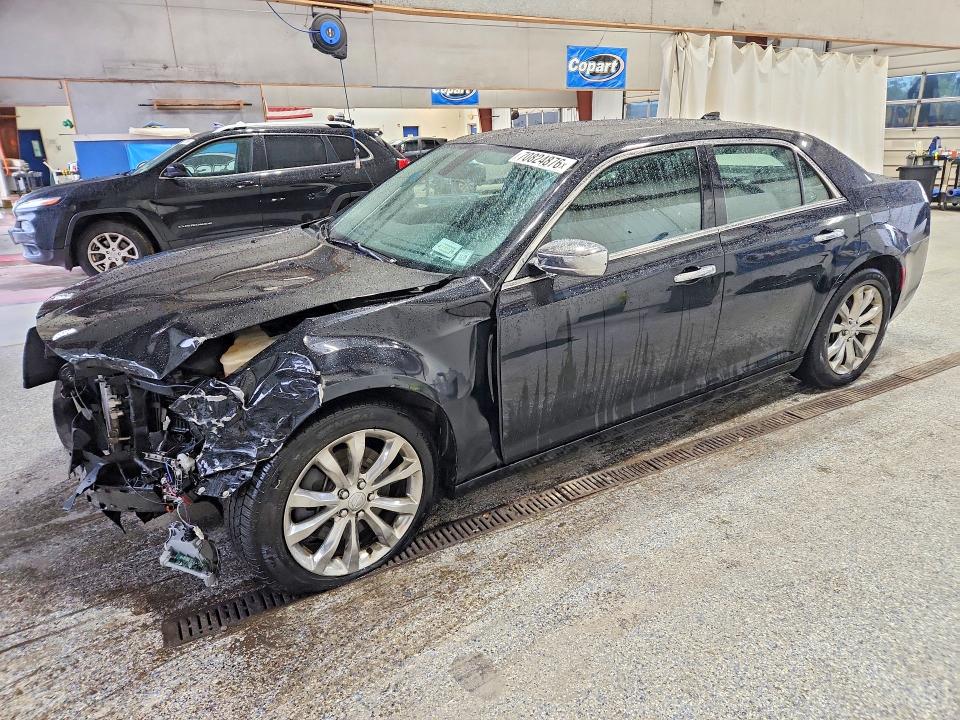 2018 Chrysler 300 მანქანა იყიდება აუქციონზე, vin: 2C3CCAKG8JH127553, აუქციონის ნომერი: 70824876