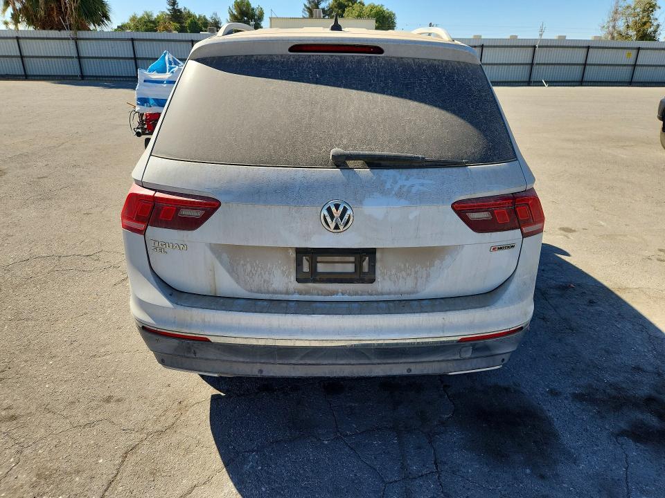 Продажа на аукционе авто 2019 Volkswagen Tiguan, vin: 3VV2B7AXXKM050347, номер лота: 71851506