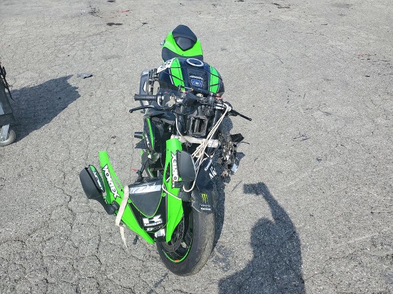 73374056 :رقم المزاد ، JKAZXCR14GA001182 vin ، 2016 Kawasaki Zx1000 مزاد بيع