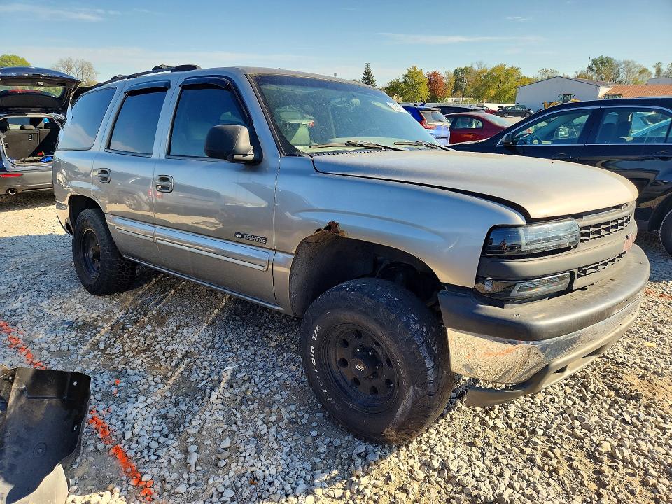 72560126 :رقم المزاد ، 1GNEK13T51R135619 vin ، 2001 Chevrolet Tahoe مزاد بيع