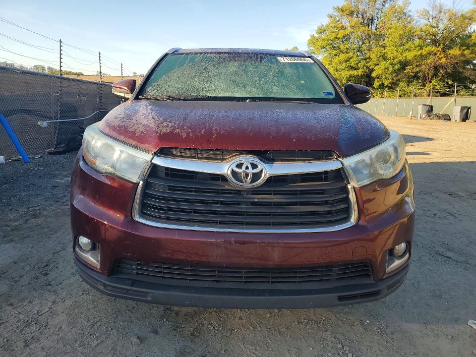 Продажа на аукционе авто 2015 Toyota Highlander, vin: 5TDDKRFH9FS124755, номер лота: 71206966