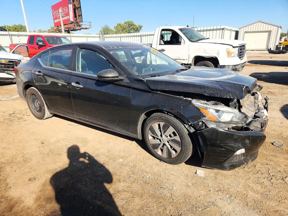 2020 Nissan Altima მანქანა იყიდება აუქციონზე, vin: 1N4BL4BV5LC210568, აუქციონის ნომერი: 72151606