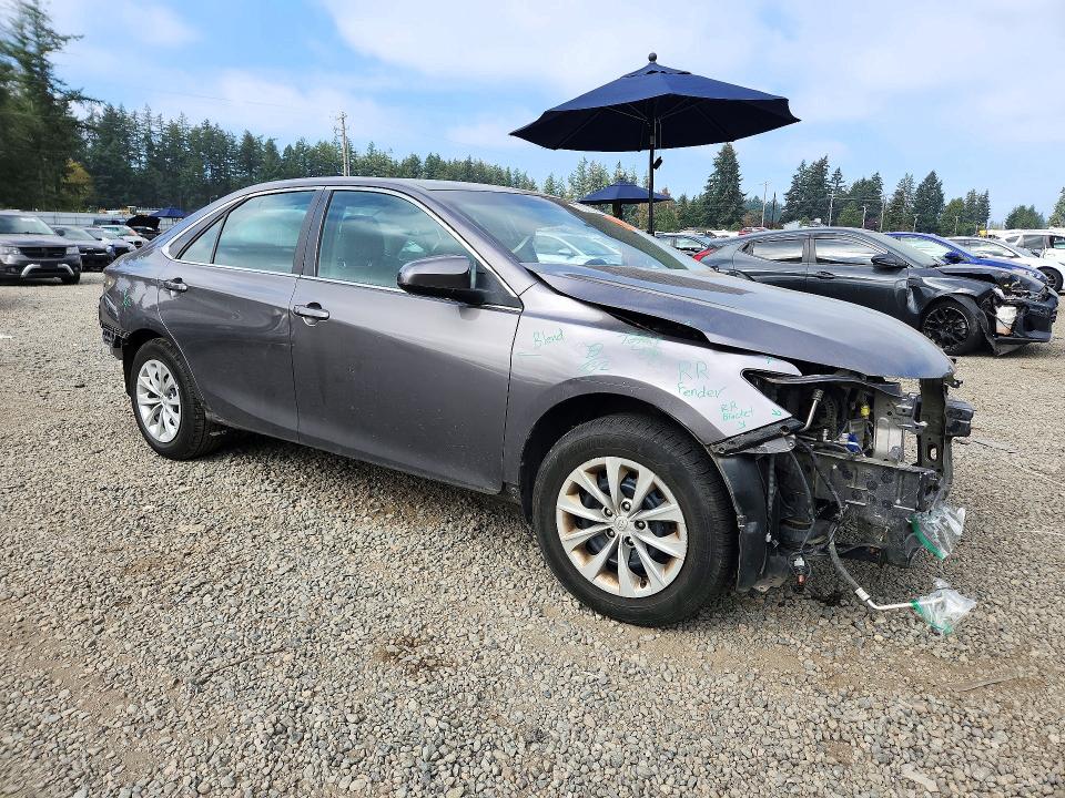 2016 Toyota Camry მანქანა იყიდება აუქციონზე, vin: 4T4BF1FK5GR563703, აუქციონის ნომერი: 71985226