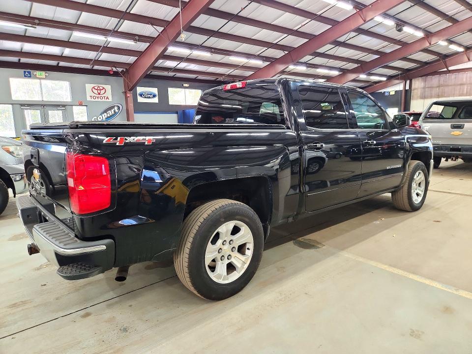 Продаж на аукціоні авто 2017 Chevrolet Silverado, vin: 3GCUKREC0HG123663, номер лоту: 72353426