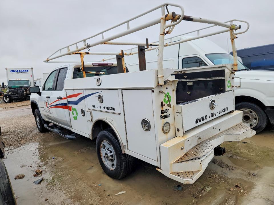 70610796 :رقم المزاد ، 1GC2YLE77LF222156 vin ، 2020 Chevrolet Silverado مزاد بيع