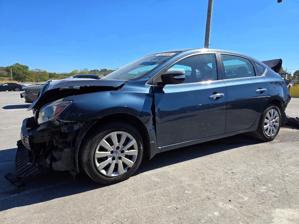 2016 Nissan Sentra მანქანა იყიდება აუქციონზე, vin: 3N1AB7AP7GL662581, აუქციონის ნომერი: 70875046