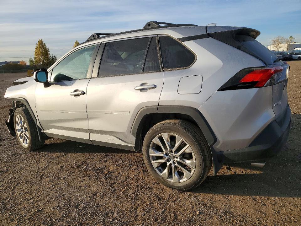 Продажа на аукционе авто 2021 Toyota Rav4, vin: 2T3R1RFV5MC200290, номер лота: 71663286