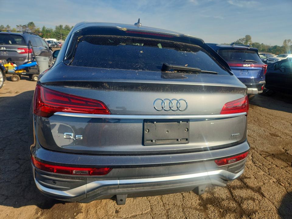 69518316 :رقم المزاد ، WA15AAFY7N2121006 vin ، 2022 Audi Q5 مزاد بيع