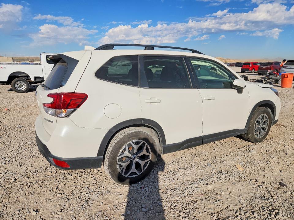 Продажа на аукционе авто 2021 Subaru Forester, vin: JF2SKAFC4MH429693, номер лота: 72031486