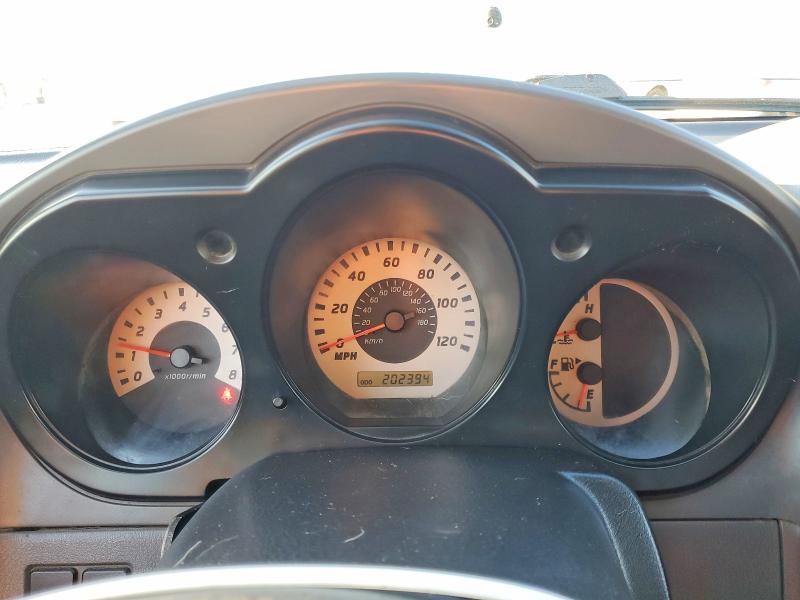 71693936 :رقم المزاد ، 1N6ED29X34C458820 vin ، 2004 Nissan Frontier مزاد بيع