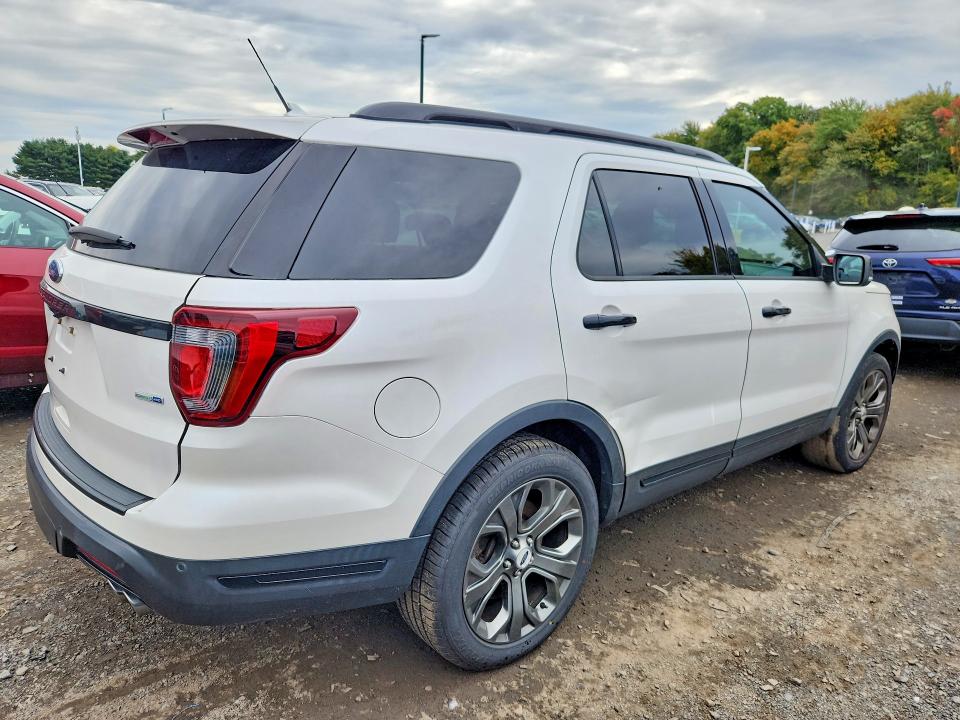 Продажа на аукционе авто 2018 Ford Explorer, vin: 1FM5K8GT4JGB37171, номер лота: 70985576
