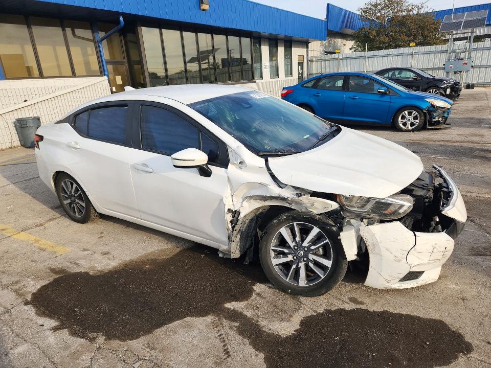 Продажа на аукционе авто 2020 Nissan Versa, vin: 3N1CN8EVXLL882404, номер лота: 72225996