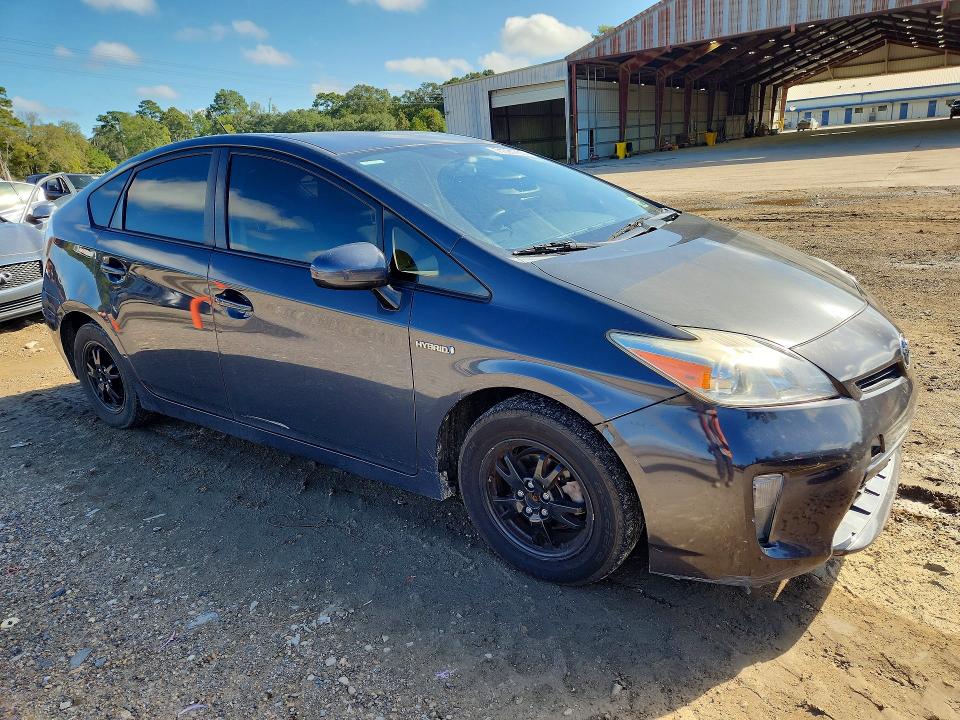 71397756 :رقم المزاد ، JTDKN3DU7F0469281 vin ، 2015 Toyota Prius مزاد بيع