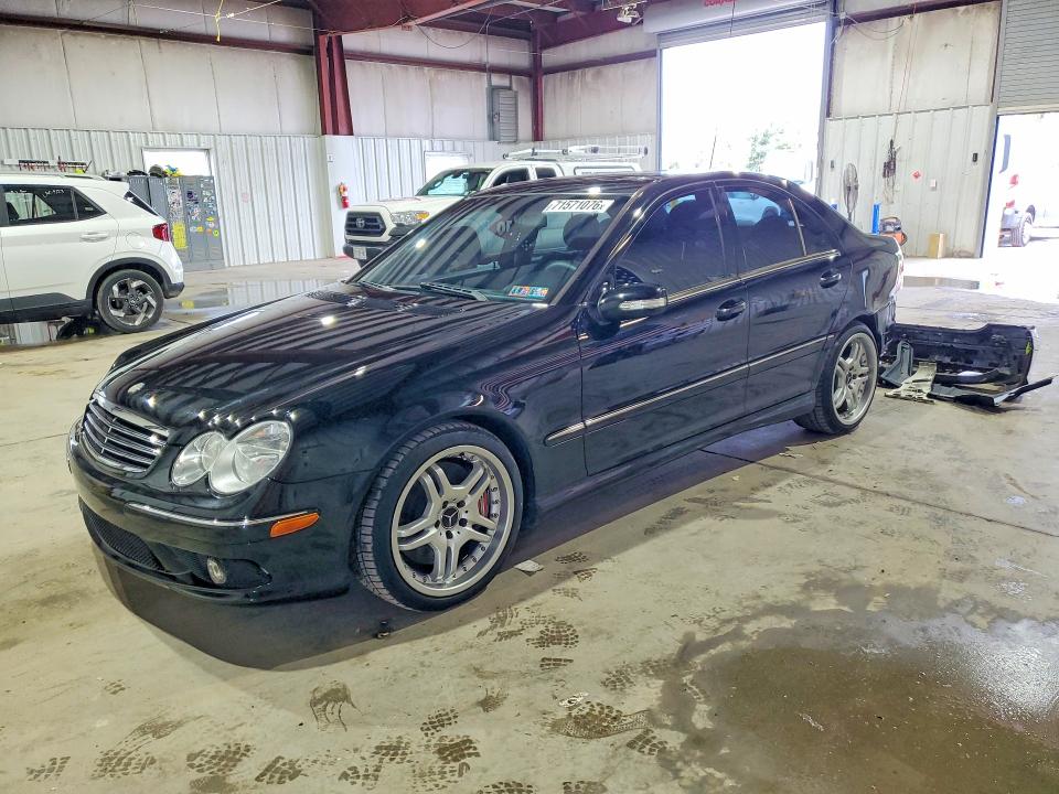 2005 Mercedes-benz C მანქანა იყიდება აუქციონზე, vin: WDBRF76J05F583767, აუქციონის ნომერი: 71571076