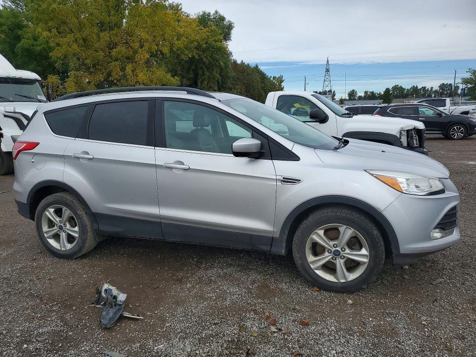 70466686 :رقم المزاد ، 1FMCU9GX7FUC07975 vin ، 2015 Ford Escape مزاد بيع
